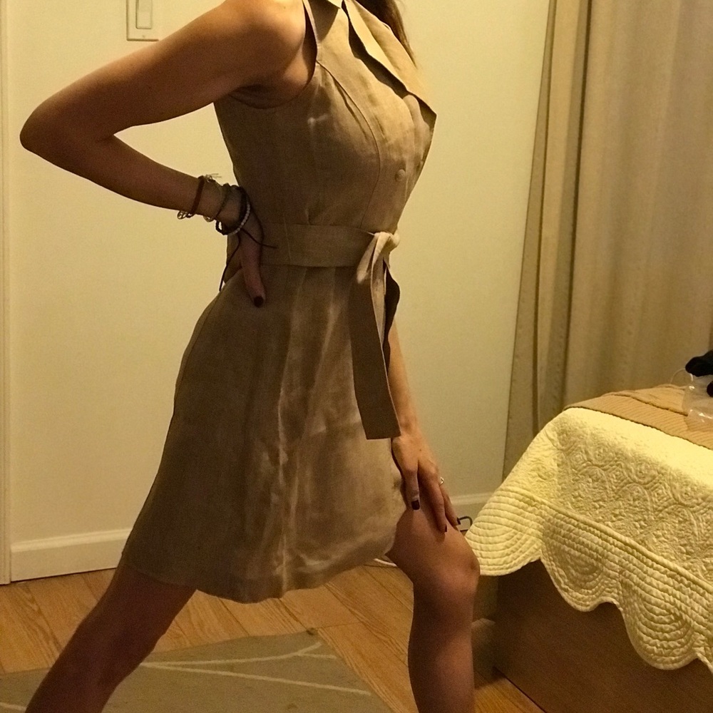 SOLD AT  A PRIVATE EVENT Beige Michael Kors slee - Picture 3 of 6